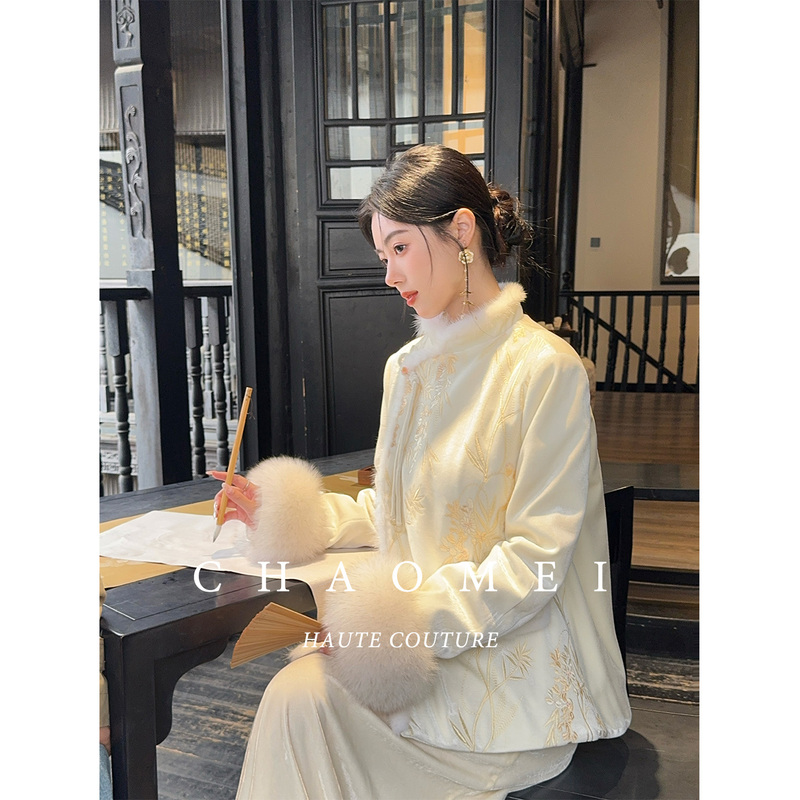 Mid-Year Clearance【Chuntingxue】New Chinese-Style Embroidered Beaded Mink Fur Fox Fur Velvet Fabric down Jacket for Women Mid-Year Clearance【Chuntingxue】New Chinese-Style Embroidered Beaded Mink Fur Fox Fur Velvet Fabric down Jacket for Women
