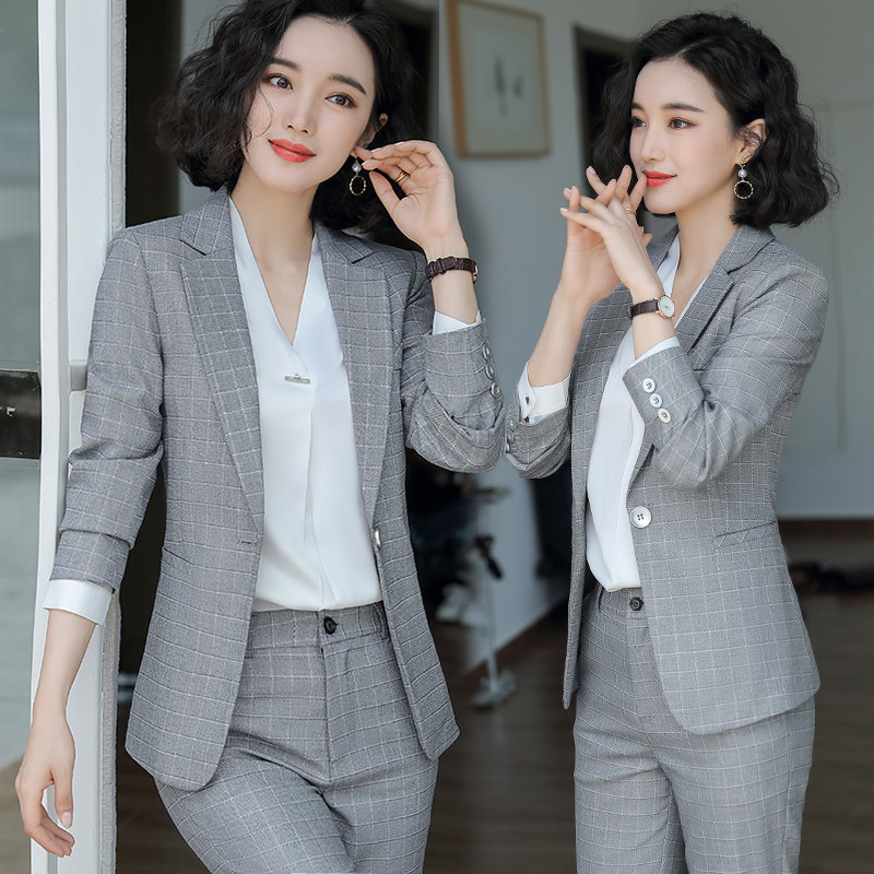 High-end professional suit female 2021 spring and autumn new fashion temperament socialite light familiar wind work suit two-piece set