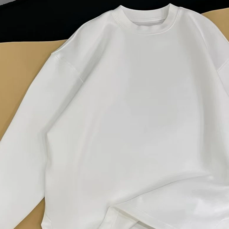 Длинный рукав MM белый, привлекательный