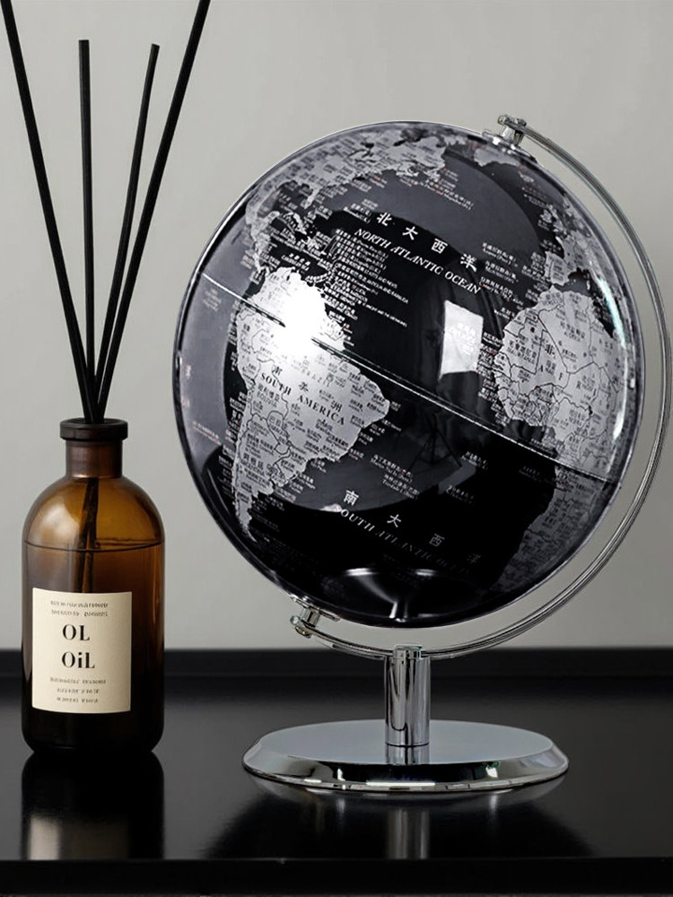 Silver High-End Light Luxury Globe Ornament Opening Gift Office Decoration Entrance Hall Living Room Study Crafts