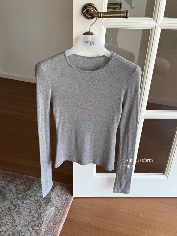 Mo Studio|Amomento Affordable Alternative Soft and Skin-Friendly Lyocell Wool Comfortable Round-Neck Inner Top Mo Studio|Amomento Affordable Alternative Soft and Skin-Friendly Lyocell Wool Comfortable Round-Neck Inner Top