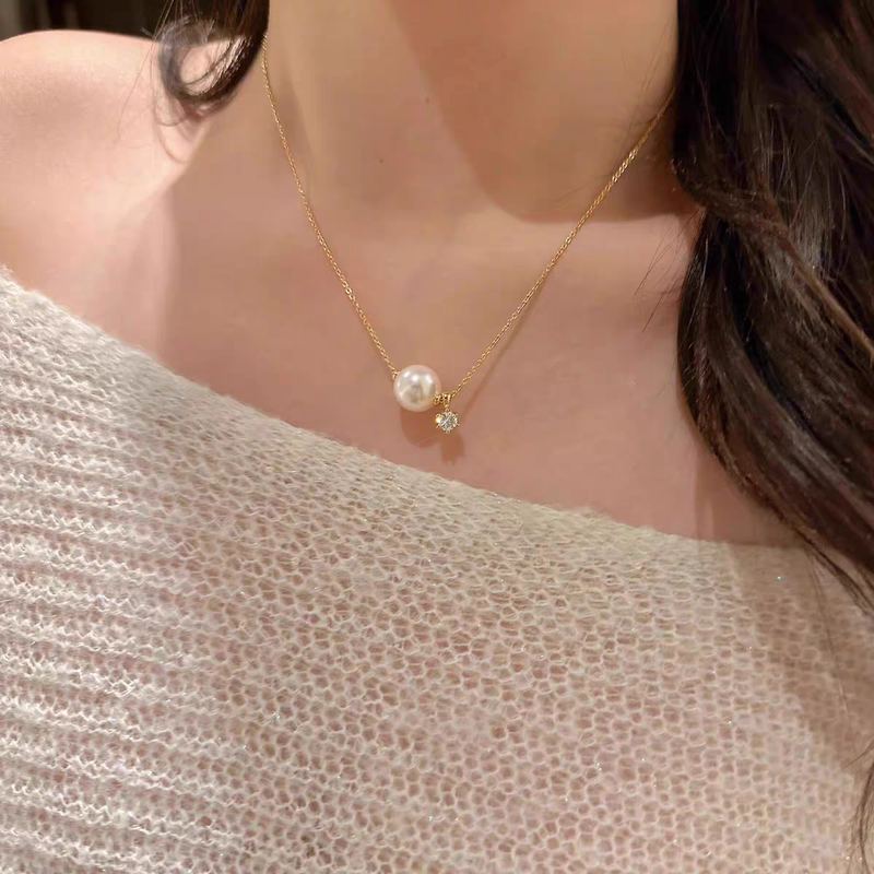 Extremely Bright Natural Freshwater Pearl Necklace with Diamond Single Pearl Pendant, Sterling Silver, High-End and Versatile for Women