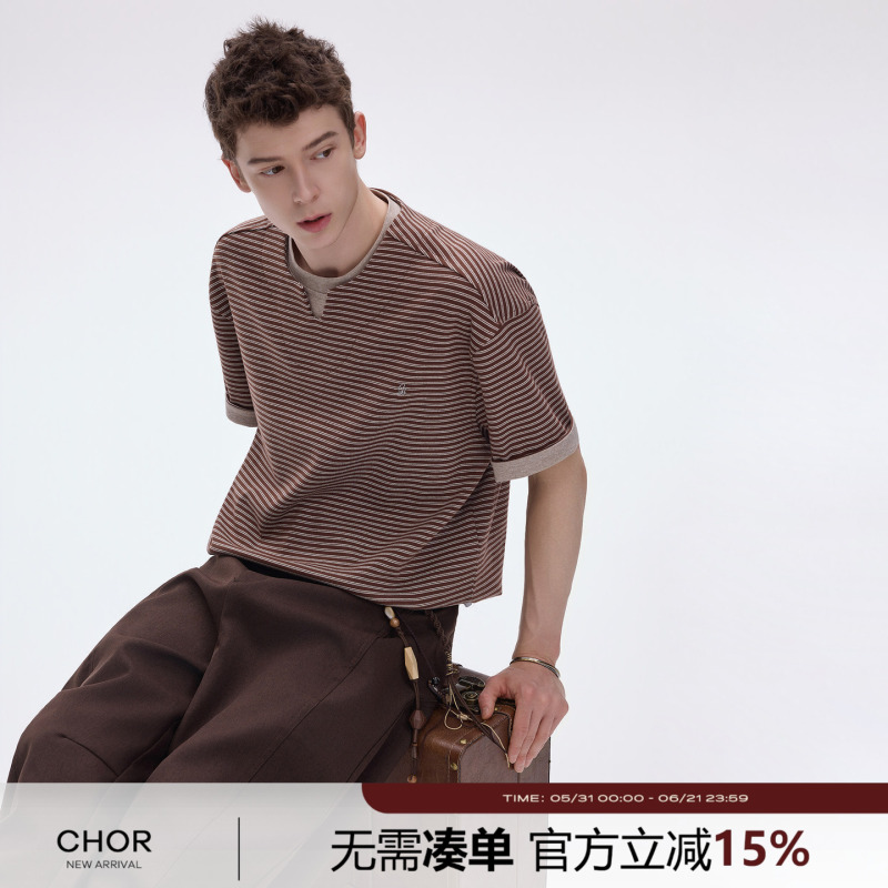 Chor Retro Color-Block Striped Faux Two-Piece Short-Sleeve T-Shirt for Men and Women, Loose Casual Double-Layer Collar Layered Design Top