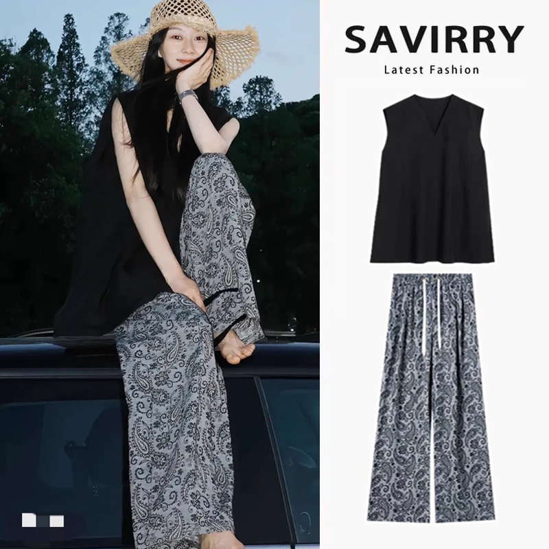 Maternity Summer Outfit Set 2026 New Sleeveless Shirt Top Vest T-Shirt Women's Wide-Leg Pants French Two-Piece Set