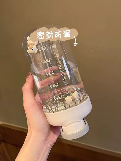 Sports Water Bottle for Girls, High-Looking, Summer Tritan with Scale, Fitness Shaker Cup, Student Cup, Portable Water Bottle