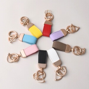 French-Style Short Leather Car Keychain, High-End Goat-Grain Leather Key Chain, Cute Pendant Gift for Women