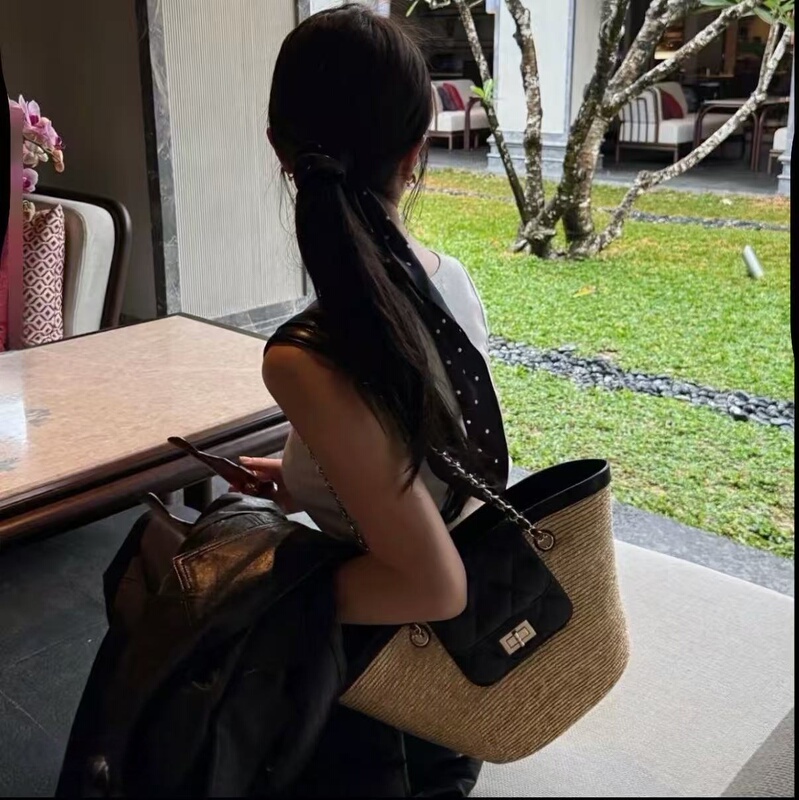 【Sun·Studio】Chanel-Style Woven Bag/New Versatile Large-Capacity Vacation-Style Tote Bag for Women