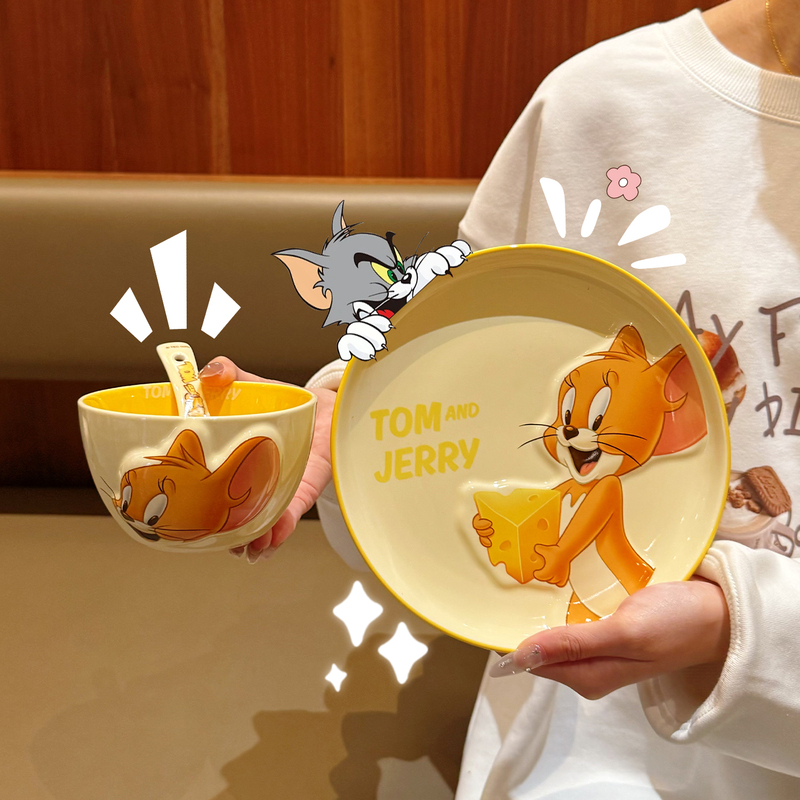 Authentic Tom and Jerry Ceramic Dinnerware Set, High-Looking and Cute, Kidsren's One-Person Eating Bowl, Plate, Spoon