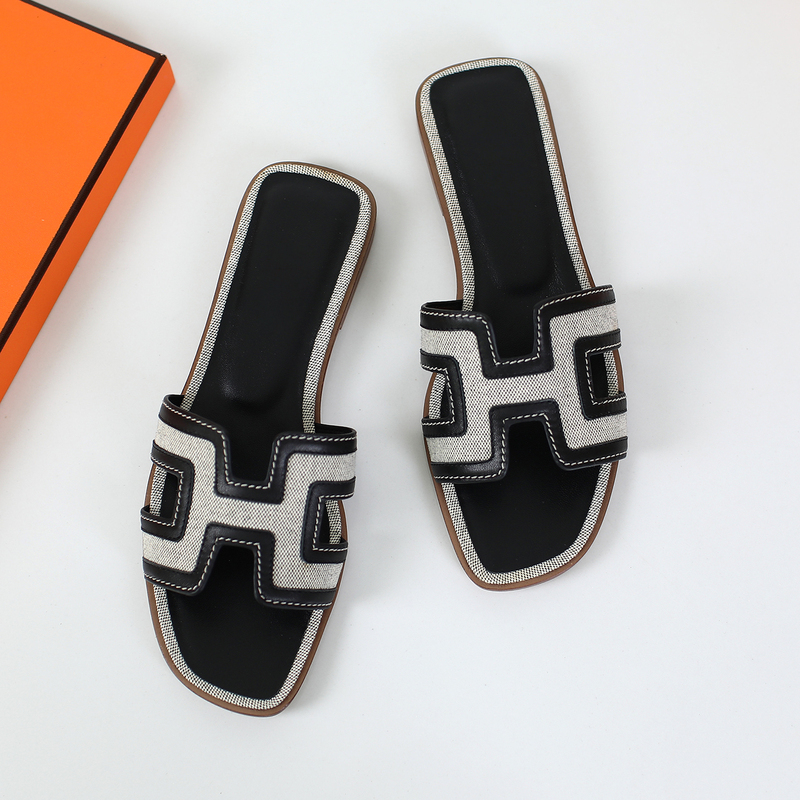 Made in Guangdong! Women's Color-Blocked Denim H Flat Sandals for Summer Vacation, Genuine Leather Slippers for Outdoor Wear