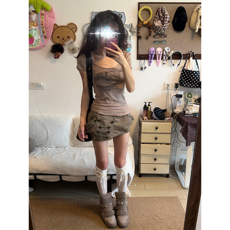 Y2K Subculture Straight-Shoulder Short-Sleeve Women's Summer New Slim-Fit Spicy Girl Large Neckline T-Shirt Vintage Light Top
