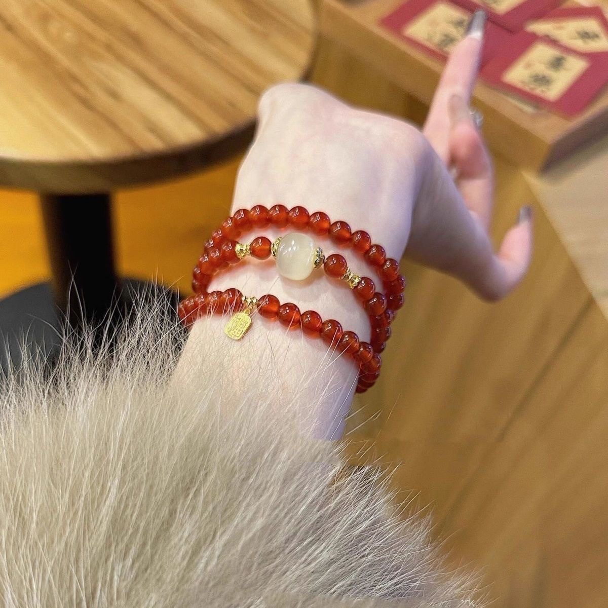 Three-Circle Bracelet with the Character for Happiness, Women's Ins-Style Niche Design, Beaded Bracelet for Girlfriends, Sweet and High-Value Couple Gift