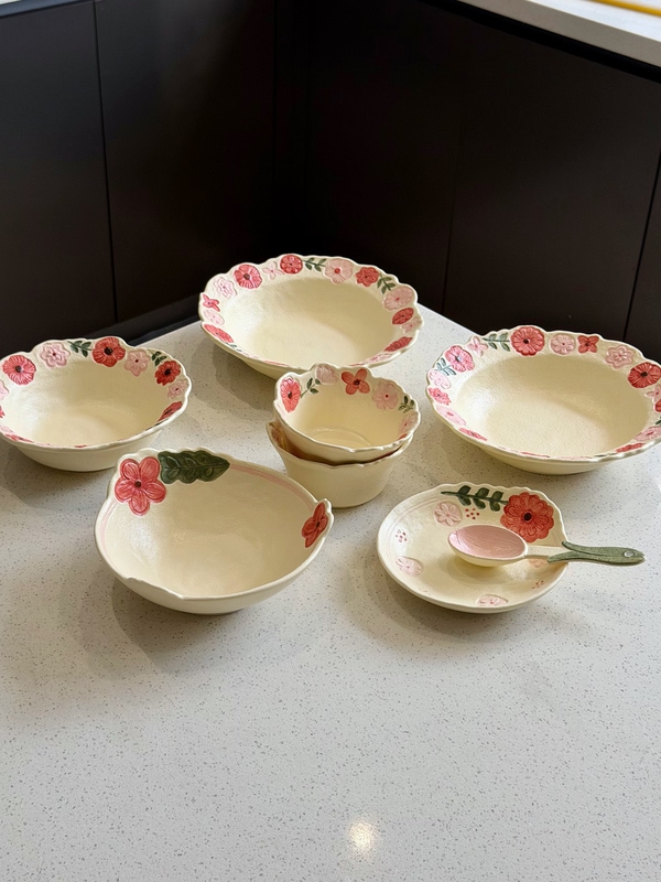 Retro Flower Ceramic Tableware Set with Underglaze Color, Cute for One Person to Eat, Home Gift Box, Ceramic Rice Bowl and Soup Bowl