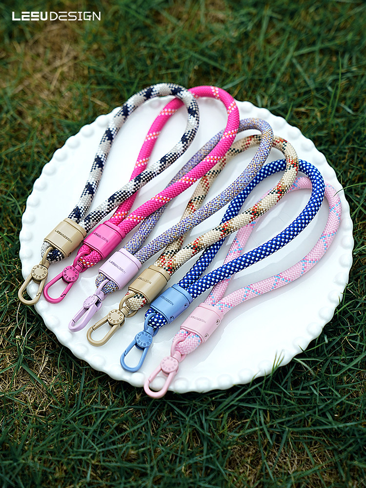 Leeudesign High-Quality, Colorful Metal Wrist Strap, Multifunctional, Adjustable, Short Phone Lanyard, Woven, Sturdy, Camera Keychain, Anti-Lost Hanging Chain, Universal Style