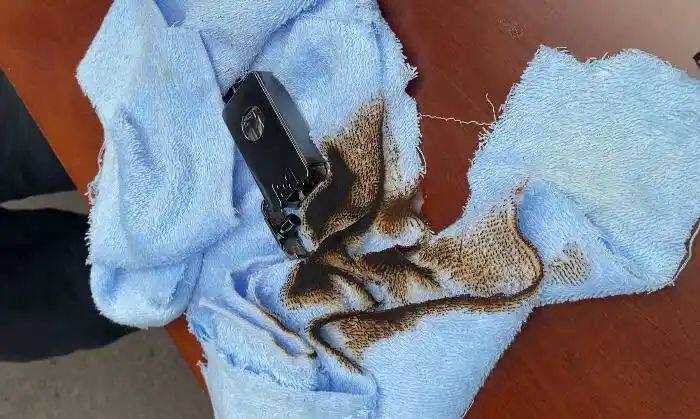 电动座椅自动微调挤压打火机后起火 用车安全警示
