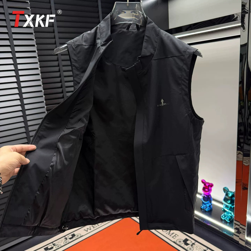Softshell Vest Men's Jacket Men's Autumn and Spring 2026 New Winter Sleeveless Stand Collar Windbreaker Men's Jacket Softshell Vest Men's Jacket Men's Autumn and Spring 2026 New Winter Sleeveless Stand Collar Windbreaker Men's Jacket