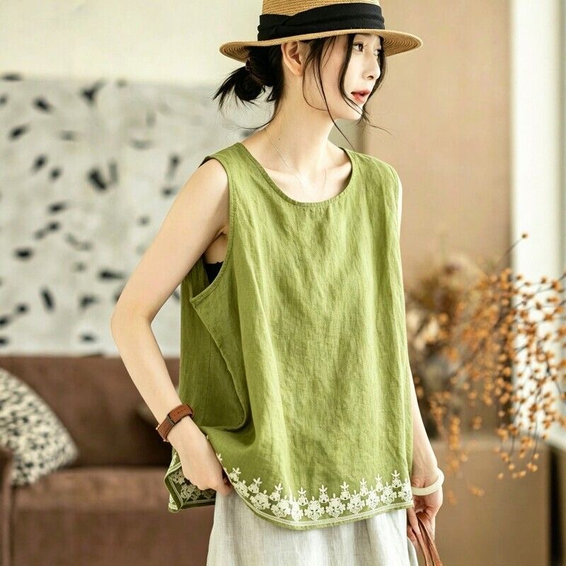 Artistic Retro Cotton and Linen Embroidered Sleeveless Vest for Women, New Summer Style, Loose and Breathable, Suitable for Commuting and Outerwear, T-Shirt Top for Women