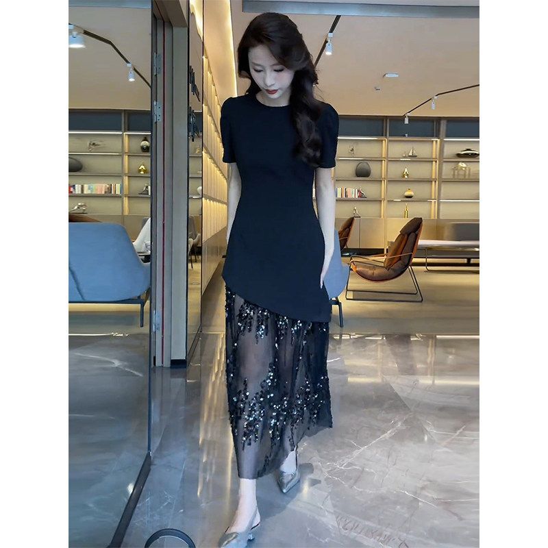 Hepburn-Style Elegant Waist-Slimming Dress 2026 Summer New Fashion Mesh Patchwork Sequined Black Long Dress