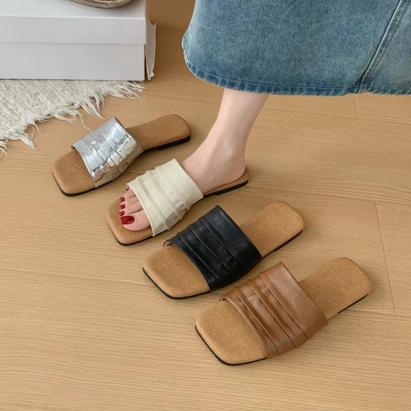Zhenmao 66-21 Pleated Leather Beach Flip-Flops with a Heel Height of Approximately 2cm Zhenmao 66-21 Pleated Leather Beach Flip-Flops with a Heel Height of Approximately 2cm