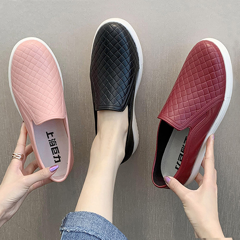 Rain boots women's fashion outer wear shallow mouth flat water shoes summer short tube low-top light non-slip kitchen women's rain boots