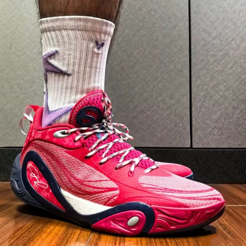 Hot-Selling Russell Dlo1 Shock-Absorbing, Rebounding, Wear-Resistant Rubber Breathable Non-Slip Low-Top Sports Practical Basketball Shoes