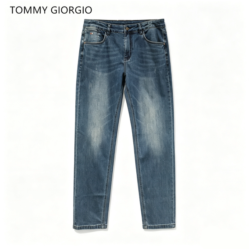 [Recommended by Huahua] [Tommy Giorgio] Men's Casual Jeans Retro American Style Ripped Jeans 9133