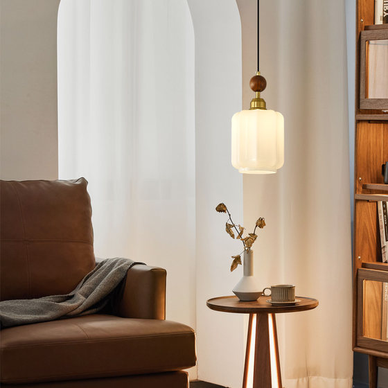 Song Dynasty Aesthetic Small Pendant Light, New Chinese Style, Zen-Inspired, Simple and Elegant Tea Room Lamp, Entryway Corridor Retro Decorative Pendant Light