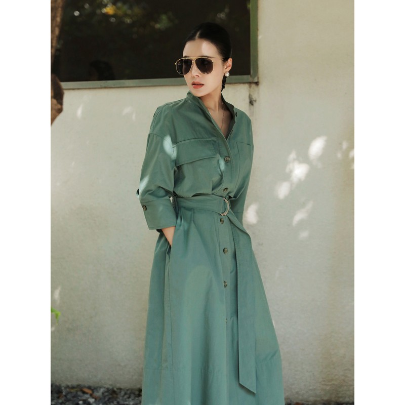 Simple Dress for Women, Waist-Cinching, Mid-Length, Green Commuter Dress