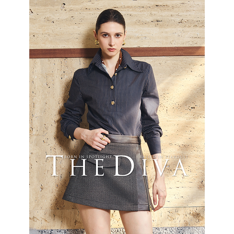The Diva in Stock/Xinjiang Long-Staple Cotton Fashionable Waist-Cinching Shirt Classic Striped Triangle Hem Short Shirt