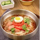 Новая северо -восточная лапша 330 г/упаковка *8 пакетов пшеничной лапши в летней сладкой и кишечной холодной миксе