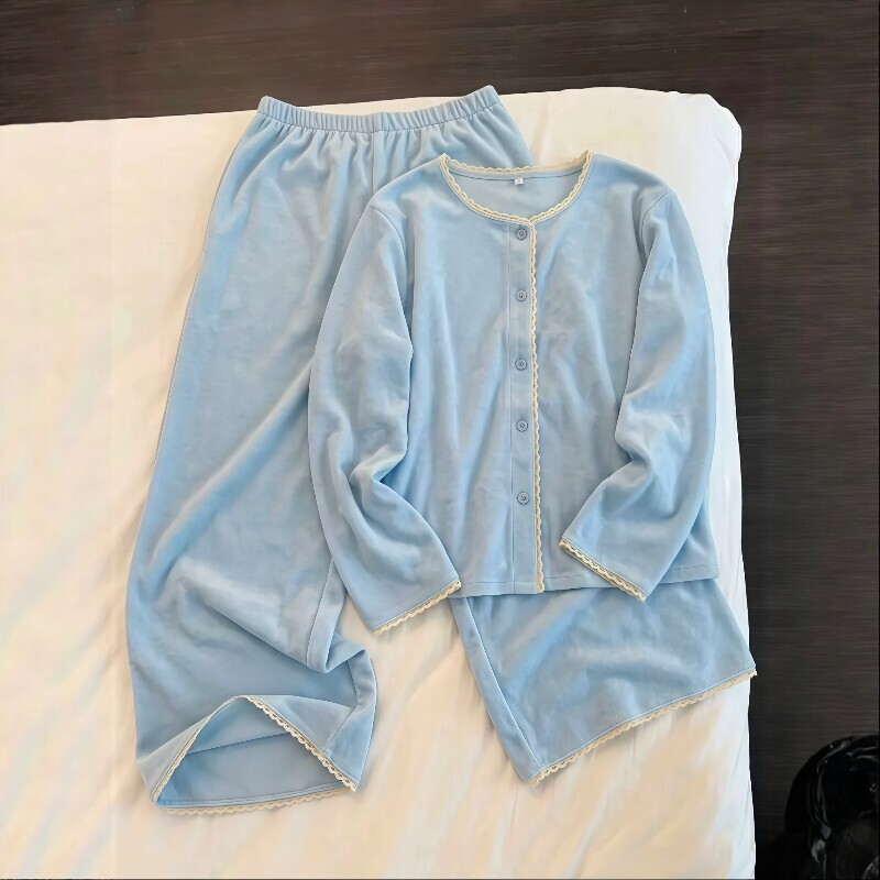 French Berydia Casual Style Blue Soft Velvet Pajamas for Women 2026 Autumn and Winter New Home Wear Set French Berydia Casual Style Blue Soft Velvet Pajamas for Women 2026 Autumn and Winter New Home Wear Set