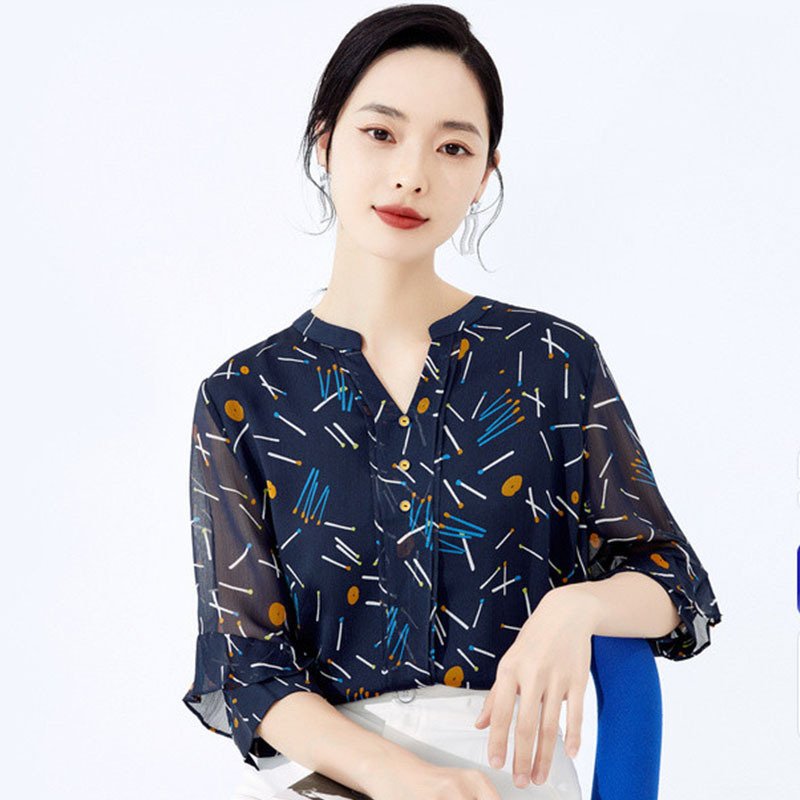 Najia Mall Same Style Top V-Neck Short-Sleeve Fashion Lace Shirt Commuter Blouse Women's Loose-Fitting Middle-Aged Mom's Clothing