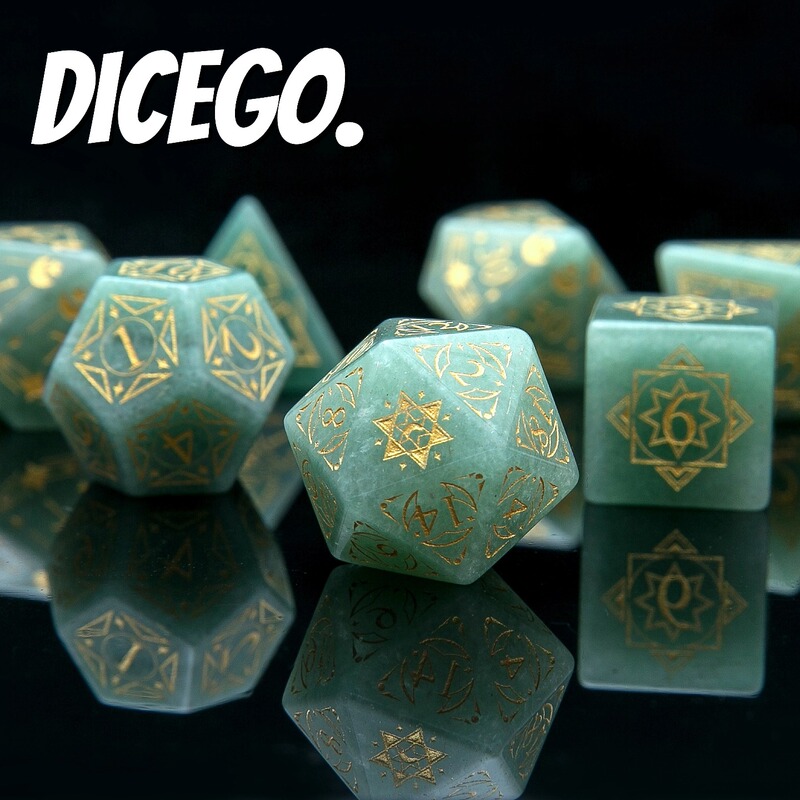 Star and Moon Pattern Carved Natural Green Aventurine Hand-Polished Dnd Dice Set Baldur's Gate 3 Board Game Accessories Star and Moon Pattern Carved Natural Green Aventurine Hand-Polished Dnd Dice Set Baldur's Gate 3 Board Game Accessories