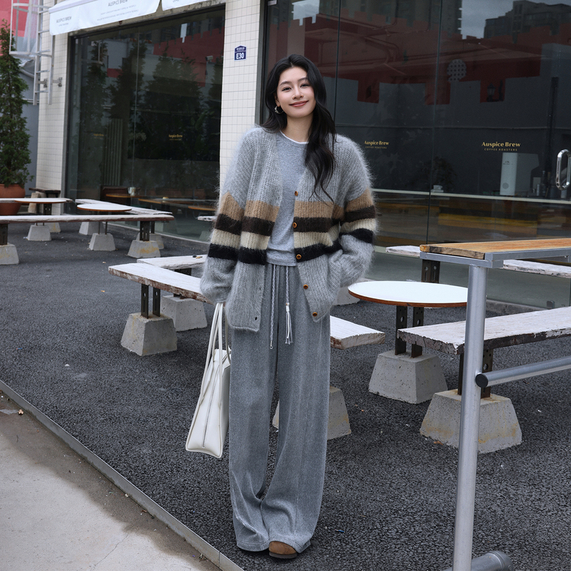 Me Lao Yang's Clothing [Neon Sweater Jacket (Fleece)]: Mohair & Wool Cardigan Sweater for Autumn