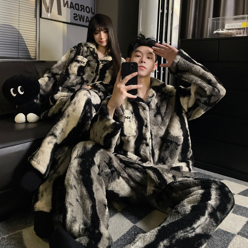 Pure Cotton Couple's Pajamas, Coral Fleece, Winter Thickened, Black, High-End Feel, Can Be Worn Outside, Loungewear for Men and Women
