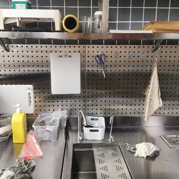 加厚304不锈钢洞洞板烘焙置物架定制方孔五金工具挂板墙上整理架