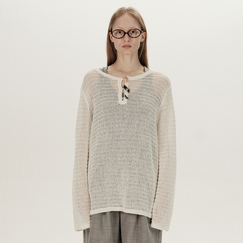Xu Ruohan's Same Style/Half Made 26 Spring/Summer New Product, Relaxed-Feel Horn-Button Knit Pullover