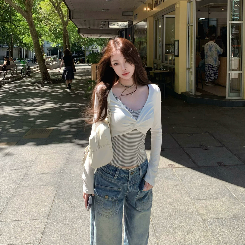 "Romantic Balmain Fake Two-Piece Long-Sleeve T-Shirt for Women, Autumn Twist Striped Knit Base Shirt, Slim-Fit Top