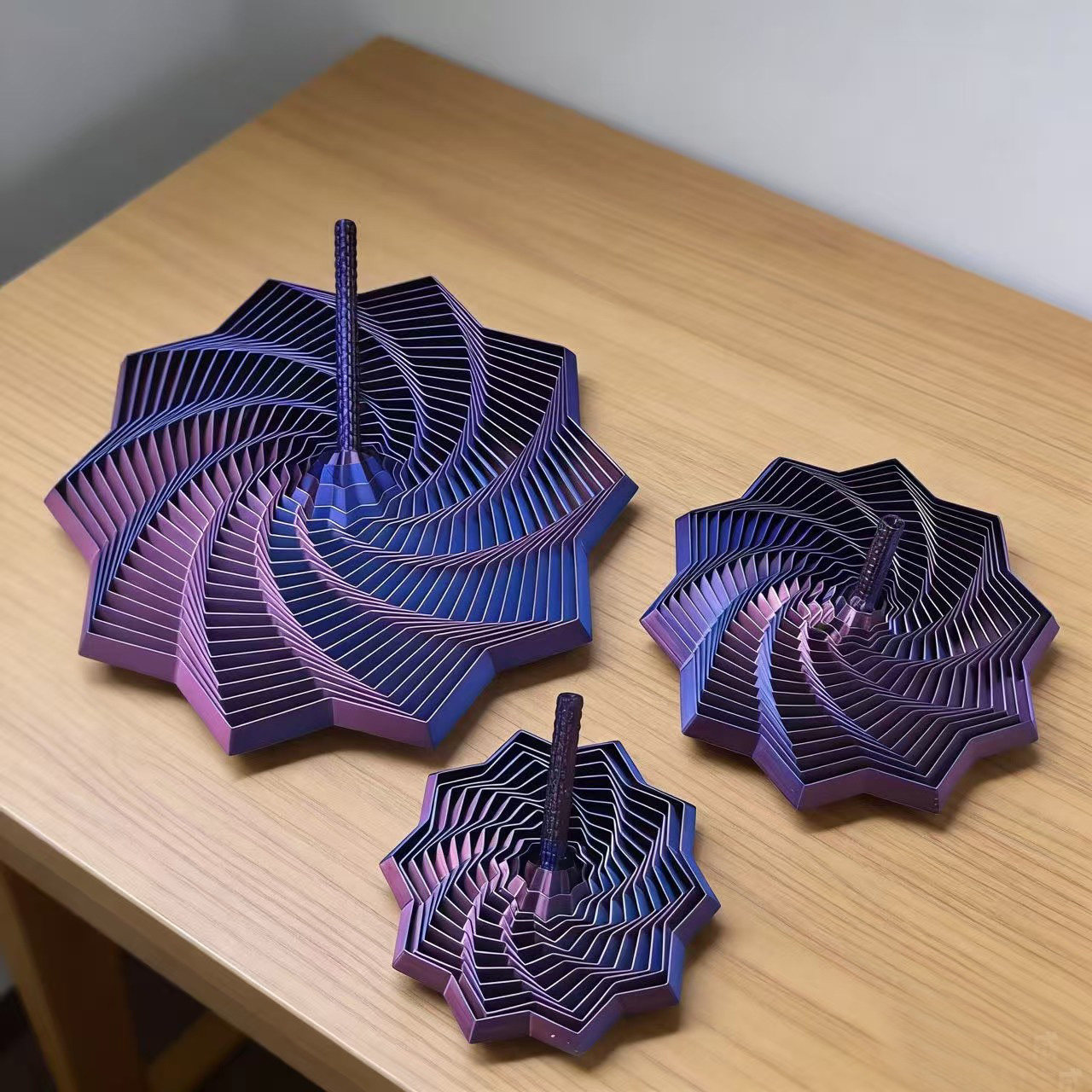 3D Printed Optical Illusion Folding Puzzle Toy Polygonal Carrot Tower Stress Relief Spiral Three-Dimensional Design Stacking Toy