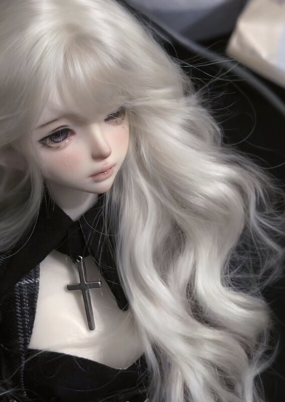 Bjd Doll Wig 1/3 1/4 1/6 Scale White Straight Bangs Long Curly Hair Middle Part Straight Hair Soft Silk Wig Raw Hair