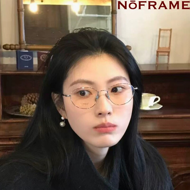 Egg-Shaped (Titanium) Pure Titanium High-Quality Versatile Metal Frame That Makes the Face Look Smaller Egg-Shaped (Titanium) Pure Titanium High-Quality Versatile Metal Frame That Makes the Face Look Smaller