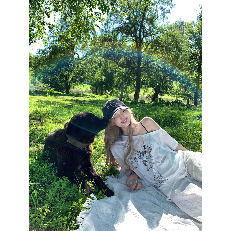 Ceezzzi Picture Book Style Off-Shoulder Tee Printed Short-Sleeve T-Shirt for Women, Summer Loose Casual Oversized Design Off-Shoulder Top