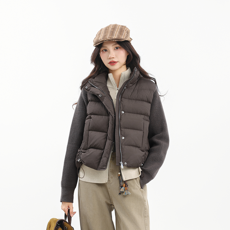 The Starting Point of Memory Lightweight down Jacket 2025 Winter New Style Knitted Sleeve Patchwork Warm Coat 69Ad96019 The Starting Point of Memory Lightweight down Jacket 2025 Winter New Style Knitted Sleeve Patchwork Warm Coat 69Ad96019