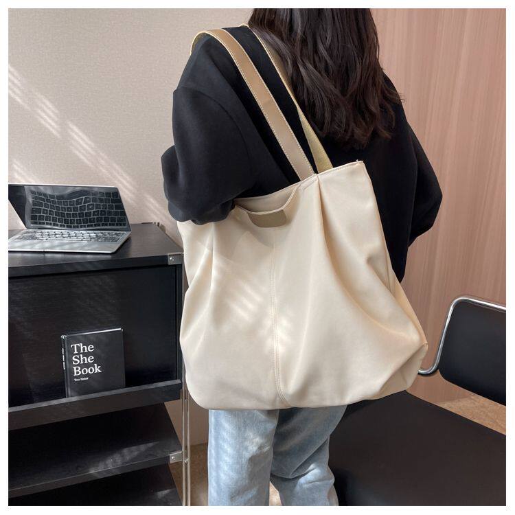 чемодан 新款包大学生帆布简约包上课时尚百搭休闲包包大容量单肩包托特女