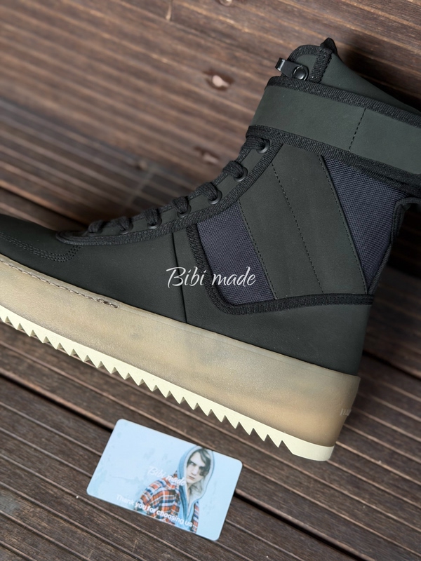 4Thog Black Rubber High-Top Boots