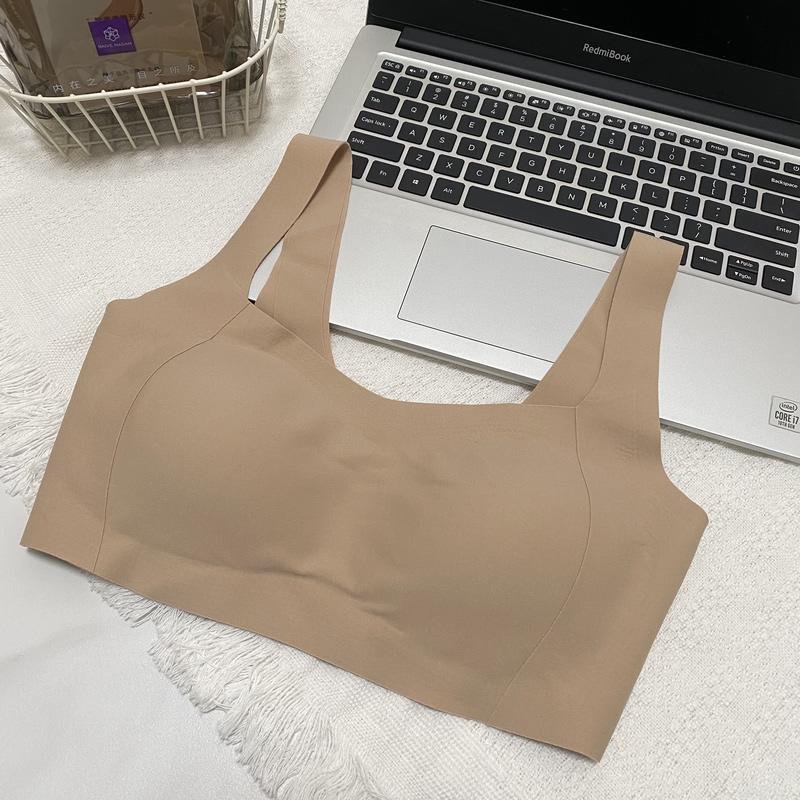 In-Stock! Side-Gathering Liquid Foundation Invisible Bra, Seamless Breast-Reducing Bra, Wireless Beauty Back Bra 23117
