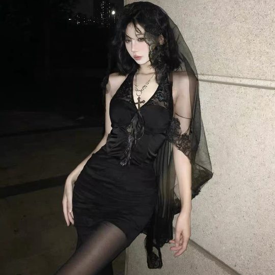 Black lace veil Halloween cos goth Virgin Mary vampire bride dress up props with headdress