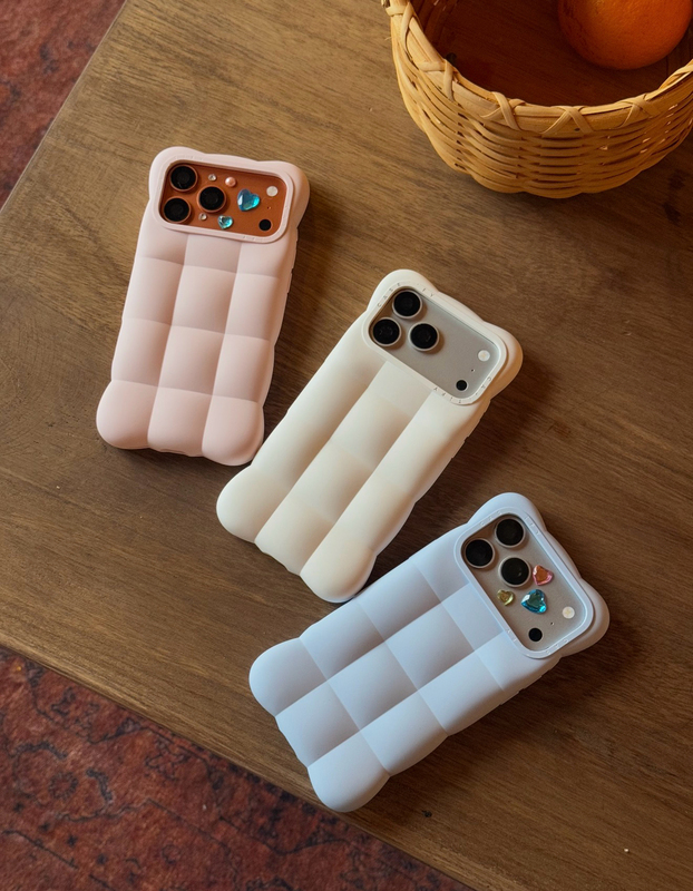 Cloud Star Same Style Cloud White Wave Shell Magnetic Magsafe Wave Case Suitable for Apple iPhone 18 Pro Max/15/16 Pro Anti-Drop Silicone Phone Case Full-Cover Silicone 17 Cloud Star Same Style Cloud White Wave Shell Magnetic Magsafe Wave Case Suitable for Apple iPhone 18 Pro Max/15/16 Pro Anti-Drop Silicone Phone Case Full-Cover Silicone 17