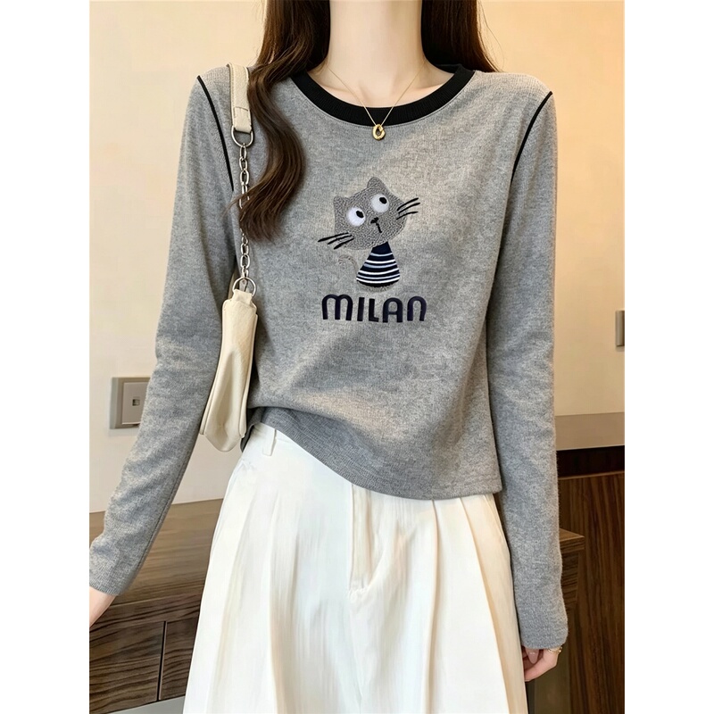 Age-Reducing Printed Pure Cotton Inner Layer Top, Autumn New Niche Design, Color-Blocked Shoulder, Round Neck, Long-Sleeved T-Shirt for Women