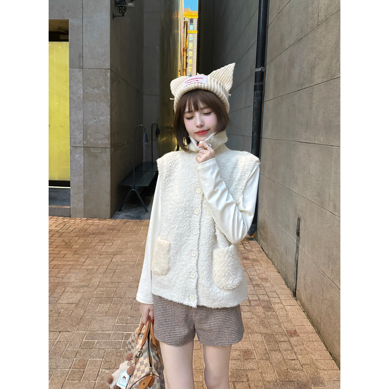 Wearkeki Little Lamb Sleeveless Stand Collar Wool Knit Vest for Petite Women, Autumn and Winter Layering Vest
