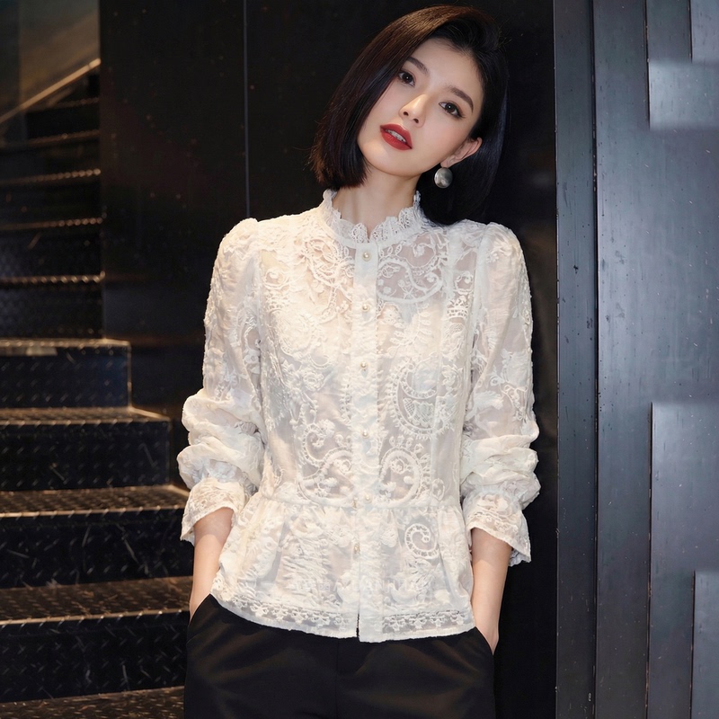 2026 Summer New French Elegant White Lace Stand Collar Long Sleeve Shirt for Women with Beaded Embroidery and Atmospheric Design